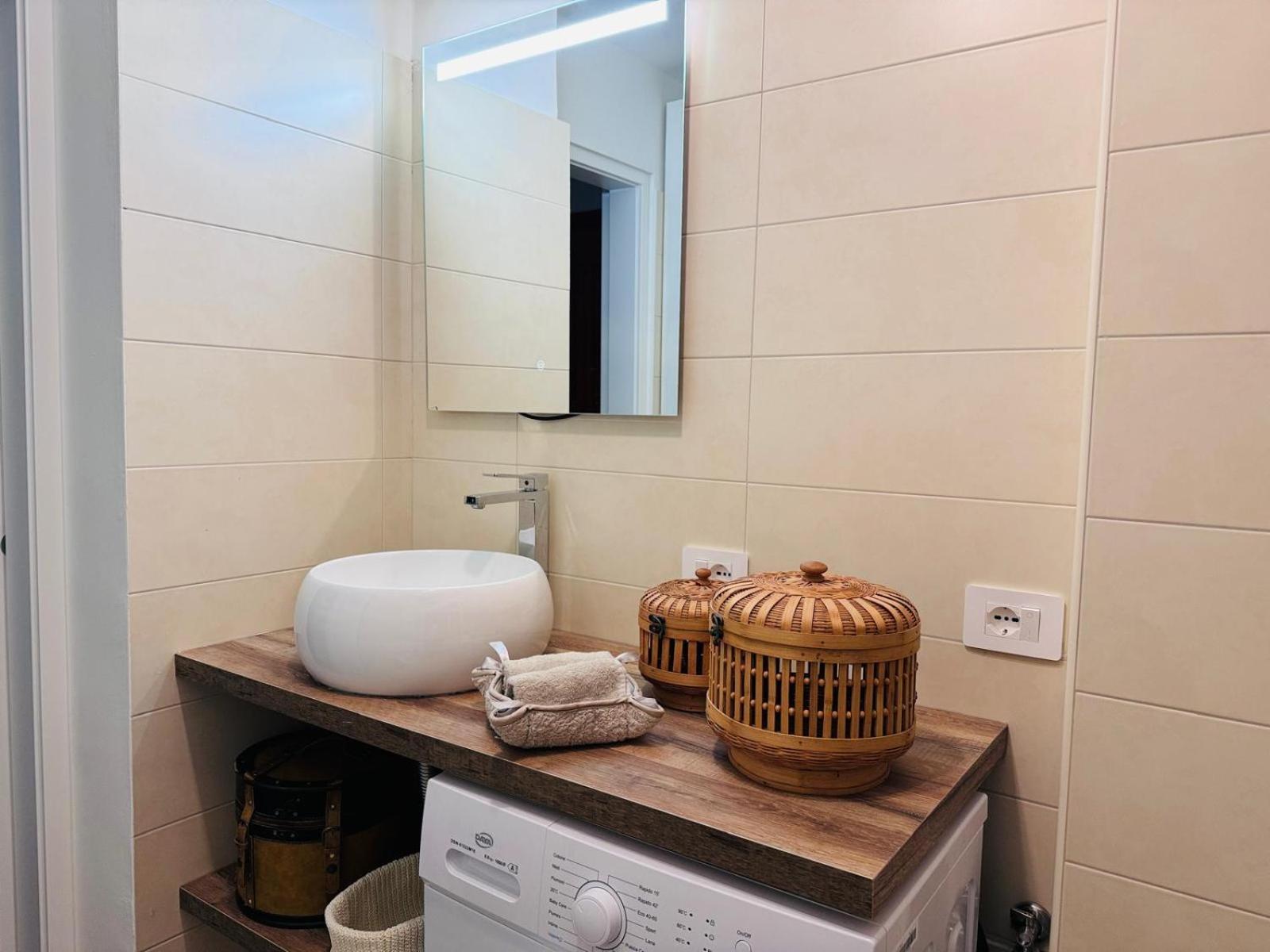 Comecasa Suite Porta Nuova ミラノ エクステリア 写真